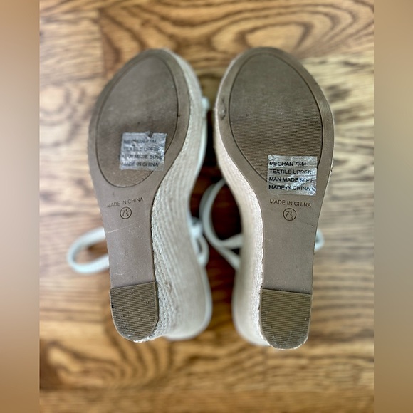 KAARI BLUE / Sandal Platform Wedges / US 7.5 - Picture 8 of 8